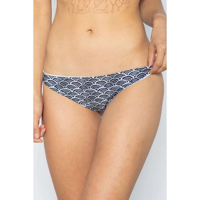 REEL SKIPPER TAHITIAN SUMMER COLLECTION BIKINI BOTTOM TRIBE M