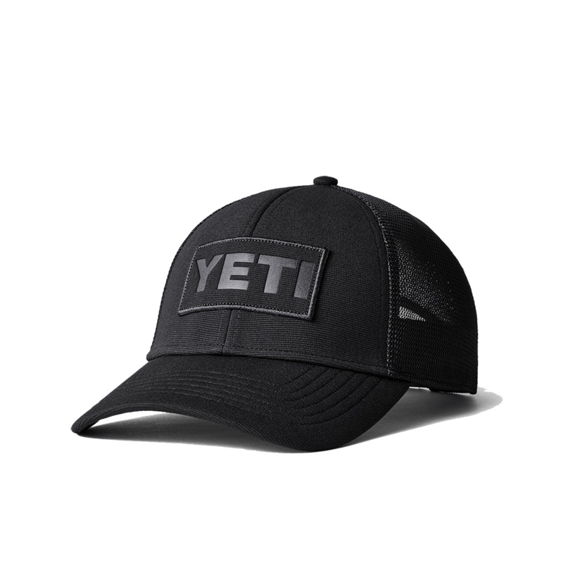 PATCH TRUCKER HAT BLACK ON BLACK